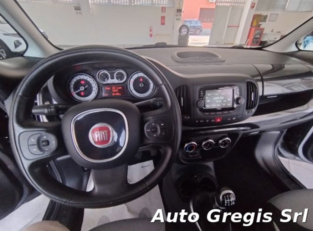 Fiat 500L usata a Milano (18)