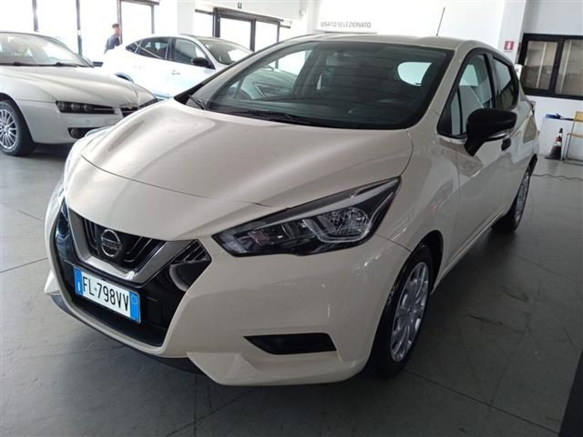 Nissan Micra IG 71 5 porte Visia+ del 2017 usata a Empoli