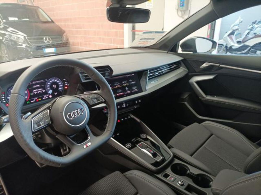 Audi A3 Sportback nuova a Milano (10)