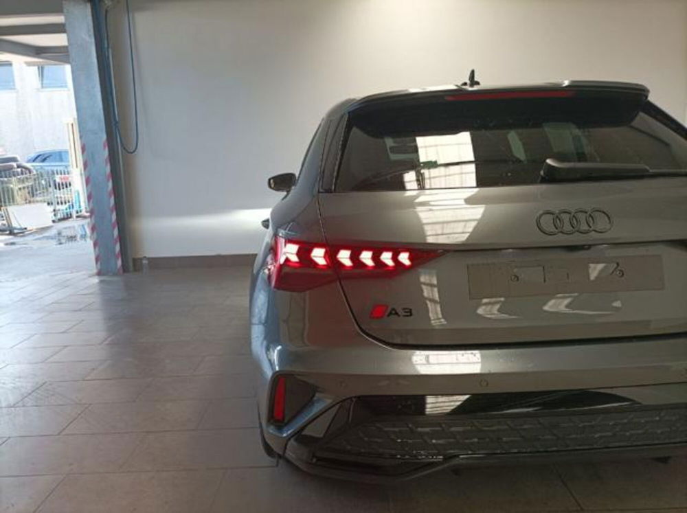 Audi A3 Sportback nuova a Milano (7)