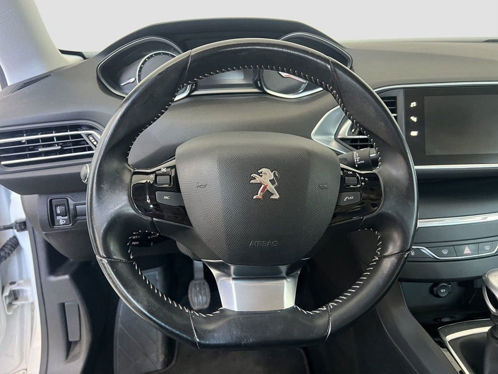 Peugeot 308 SW usata a Roma (12)