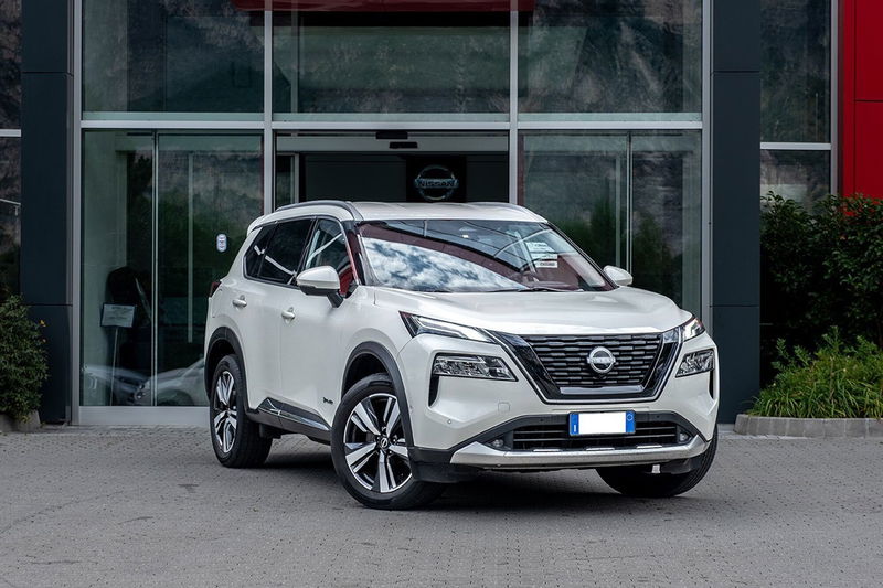 Nissan X-Trail 1.5 e-power Tekna e-4orce 4wd 7p.ti del 2023 usata a Faedo