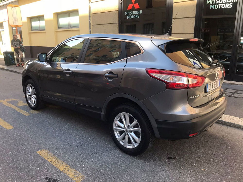 Nissan Qashqai usata a Milano (2)