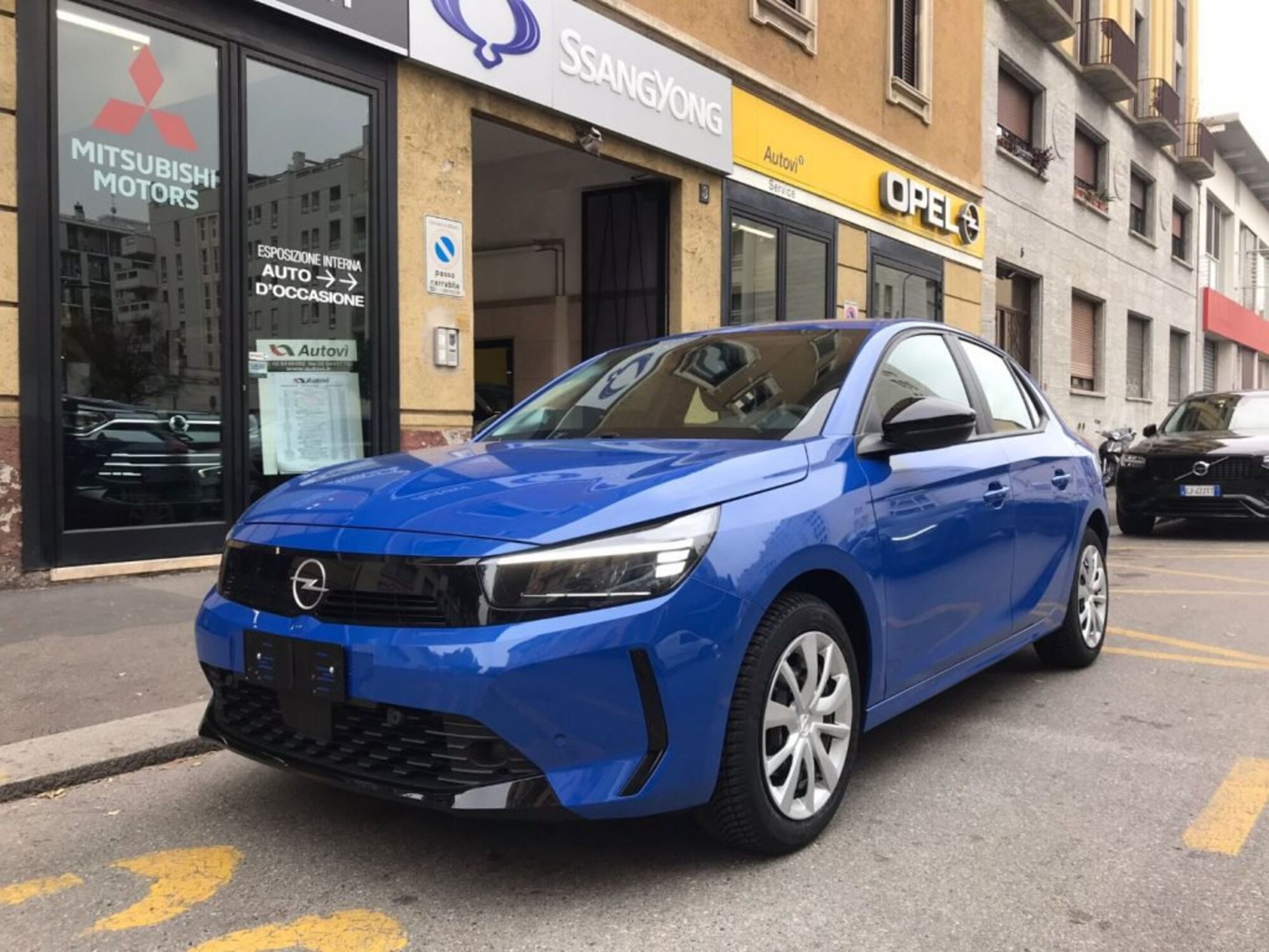 Opel Corsa 1.2  nuova a Milano