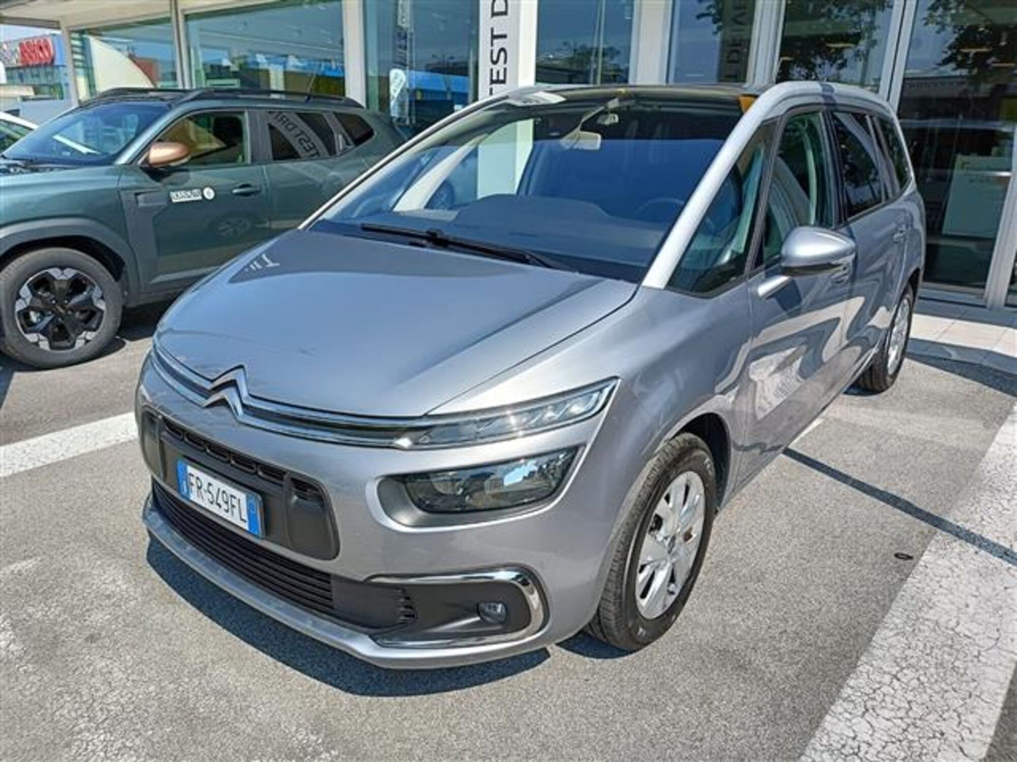 Citroen Grand C4 Picasso BlueHDi 120 S&amp;S Shine del 2018 usata a Montebelluna