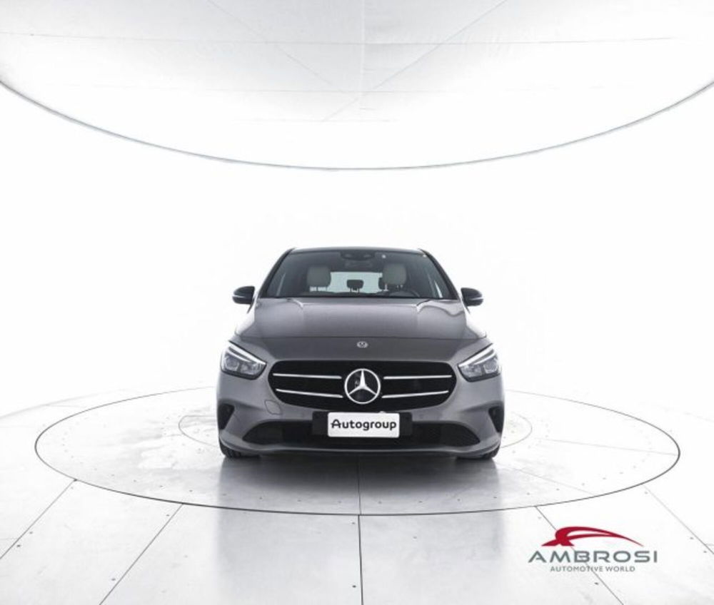 Mercedes-Benz CLA Shooting Brake usata a Perugia (5)