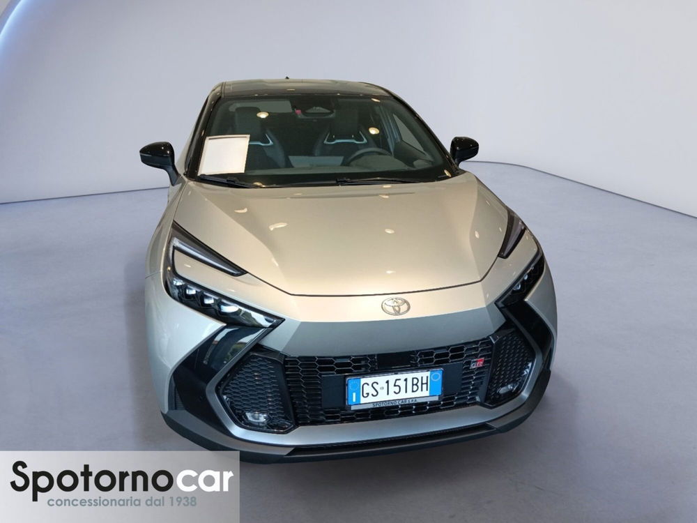 Toyota Toyota C-HR usata a Milano (8)