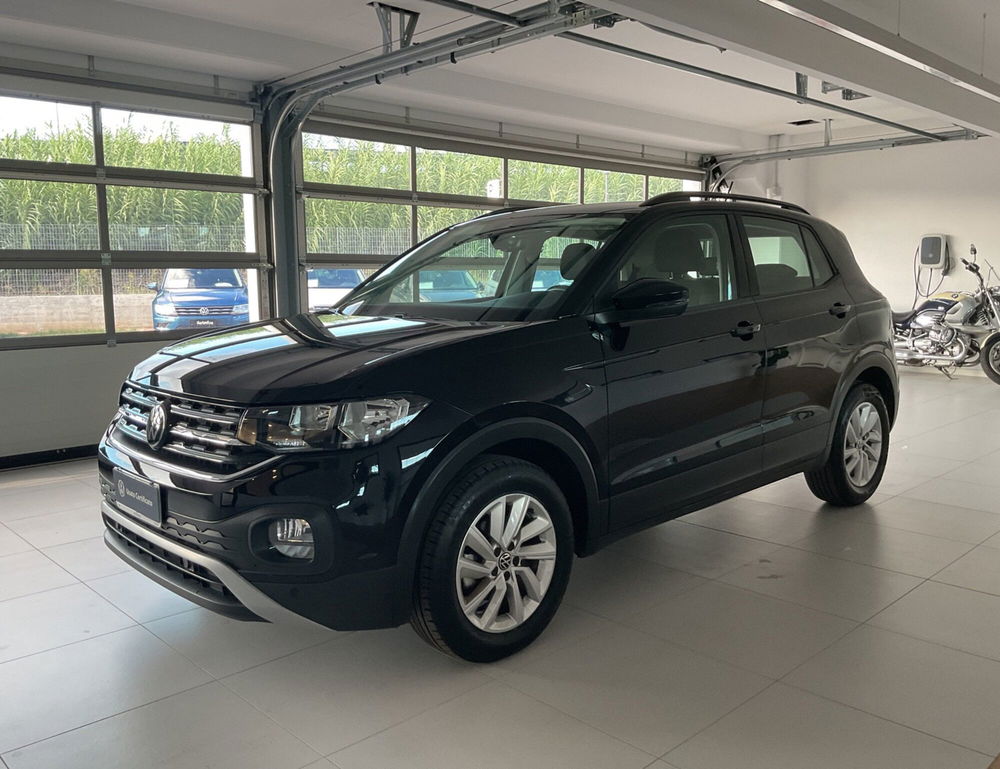 Volkswagen T-Cross usata a Salerno