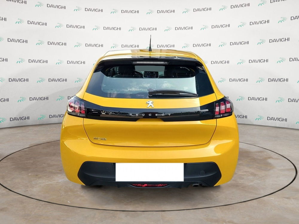 Peugeot 208 usata a Parma (4)