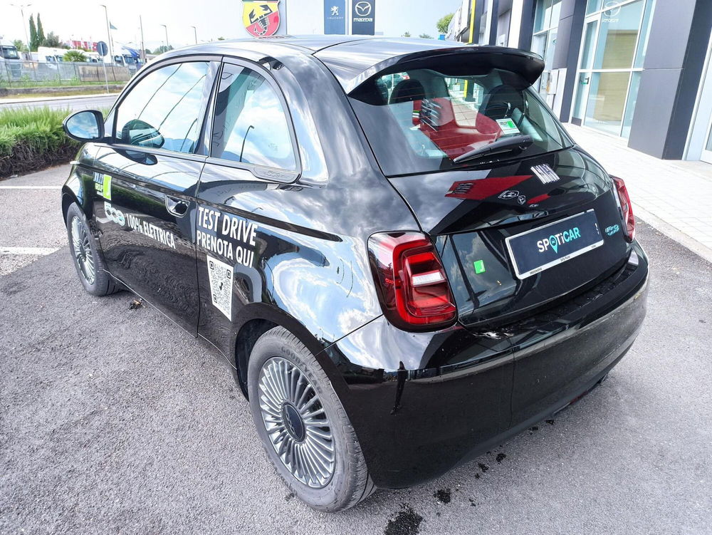 Fiat 500e nuova a Frosinone (4)