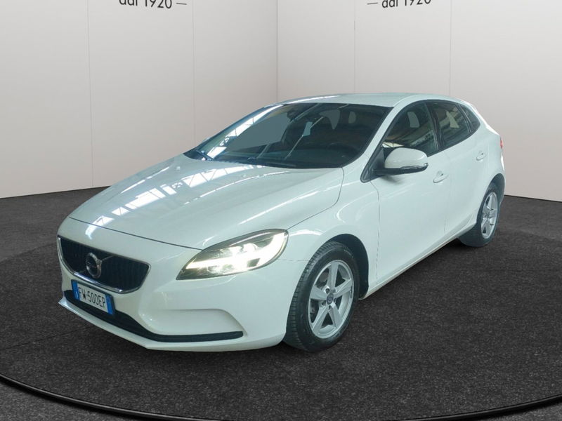 Volvo V40 D2 Business Plus  del 2019 usata a Montesilvano