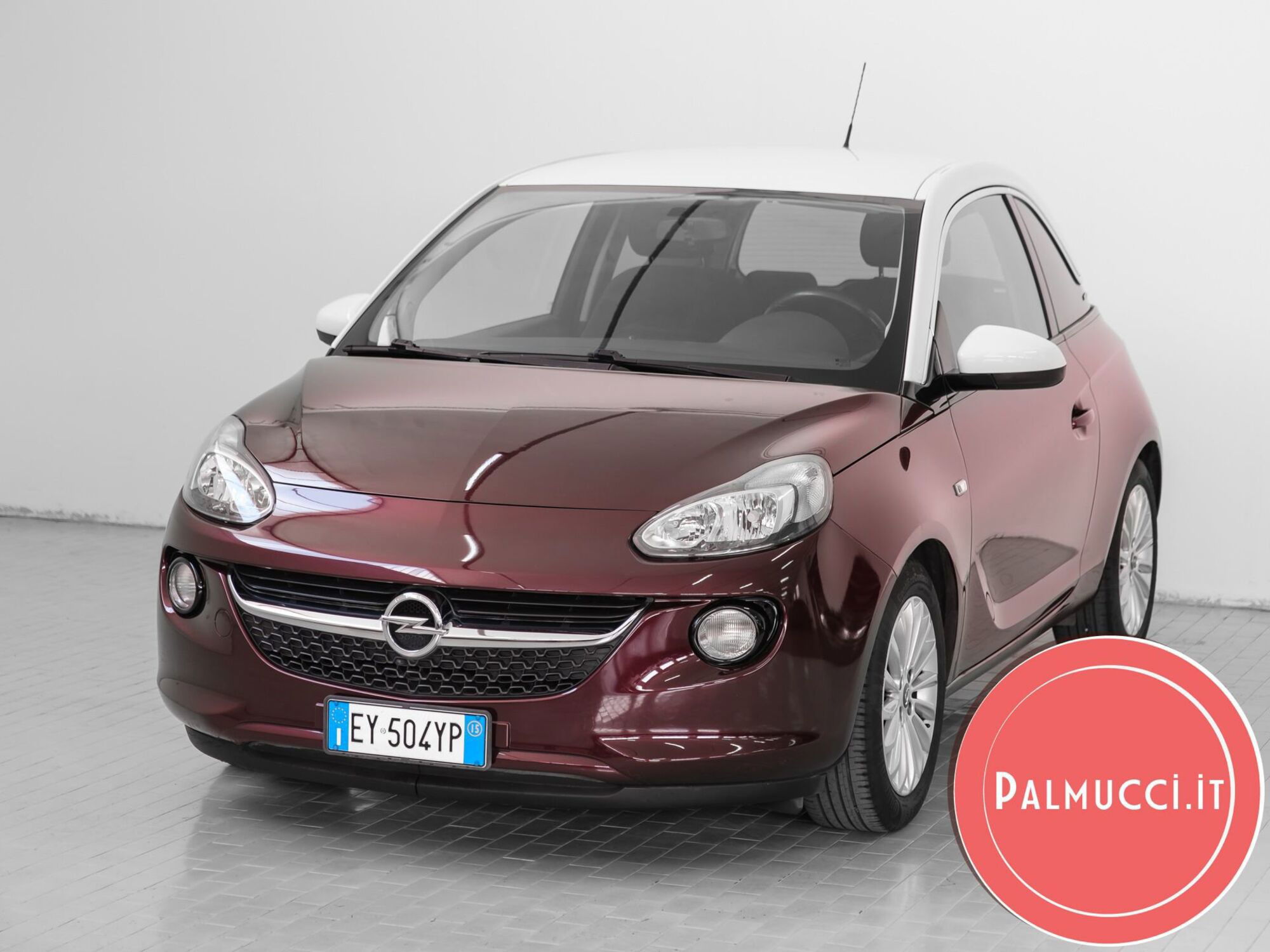 Opel Adam 1.2 70 CV  del 2015 usata a Prato