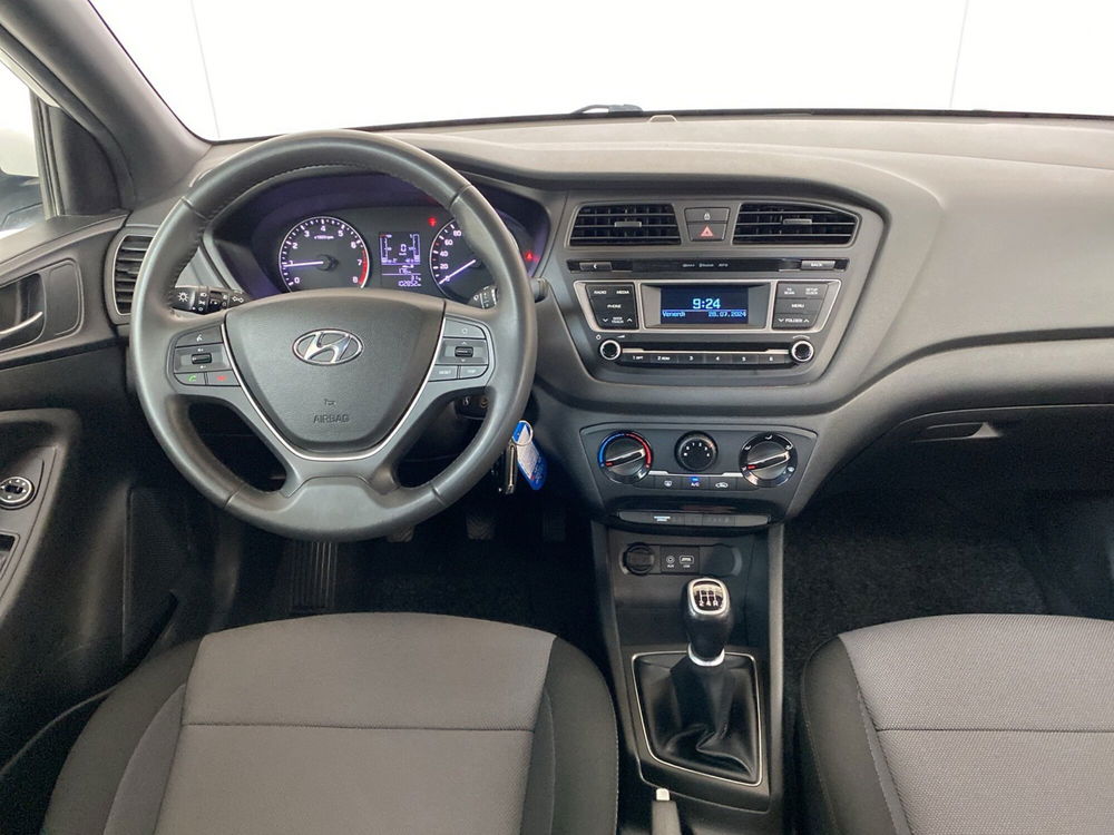 Hyundai i20 usata a Lodi (8)