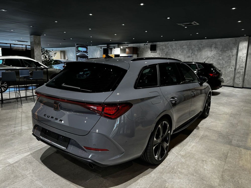 Cupra Leon Station Wagon nuova a Vercelli (6)