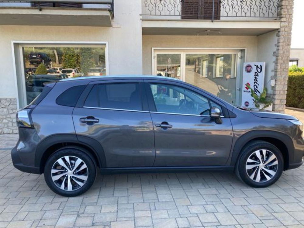 Suzuki S-Cross nuova a Arezzo (4)