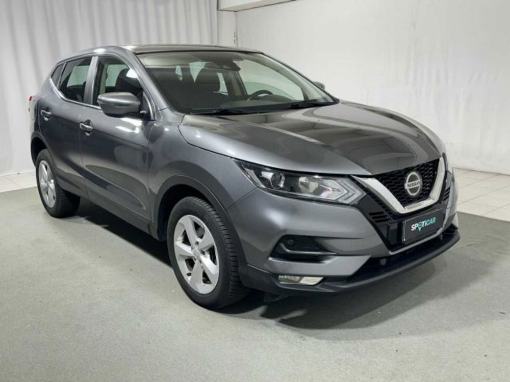 Nissan Qashqai usata a Sondrio (7)