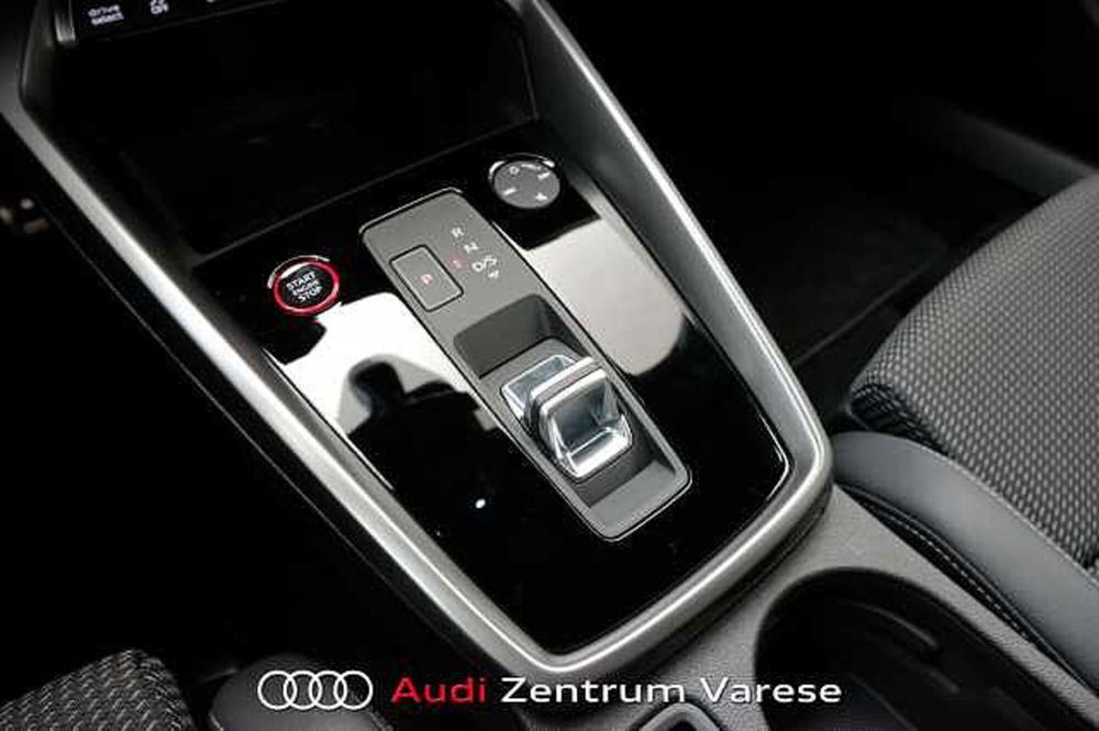 Audi S3 Sportback usata a Varese (15)