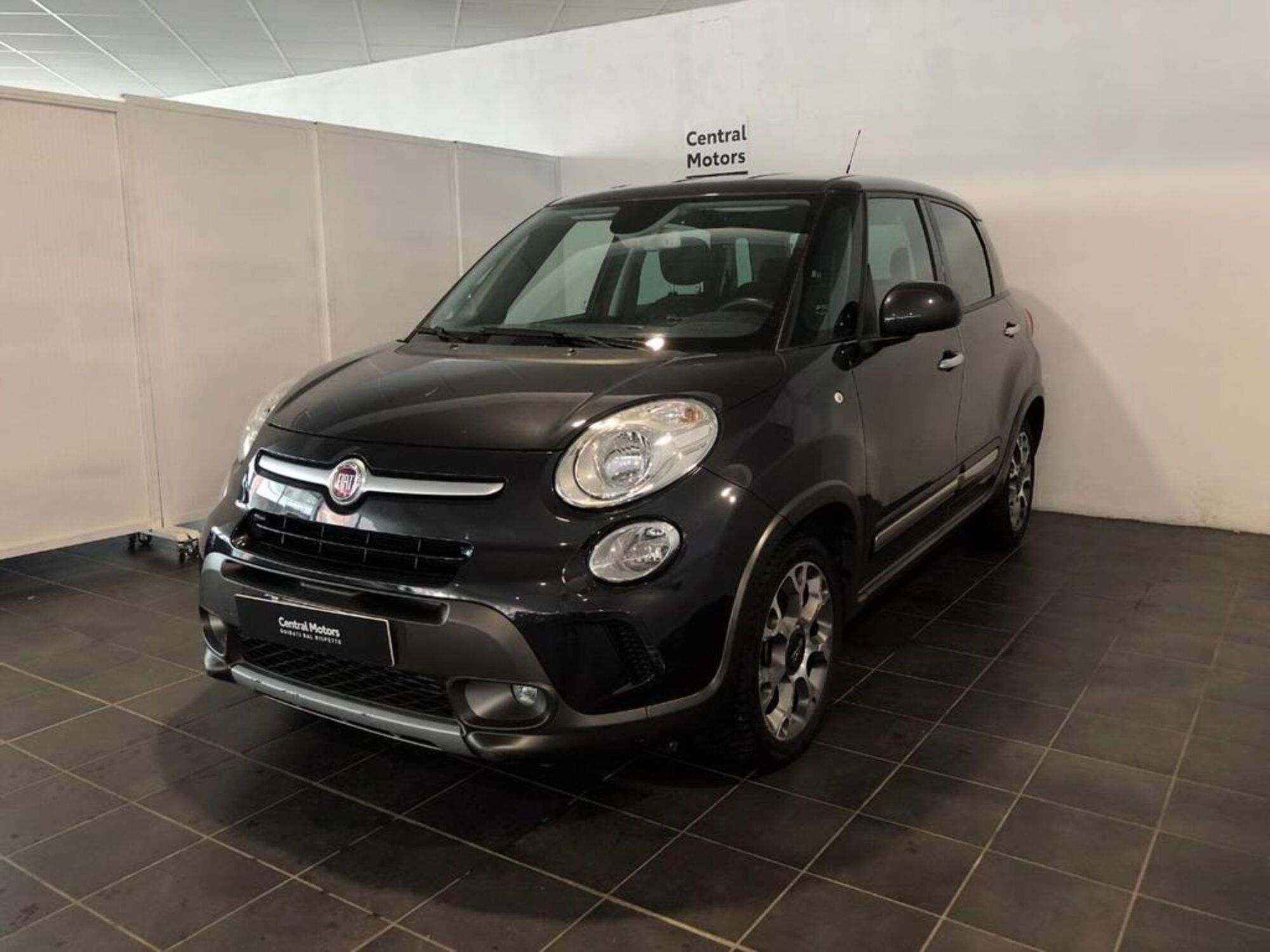 Fiat 500L 1.3 Multijet 85 CV Trekking  del 2013 usata a Torino