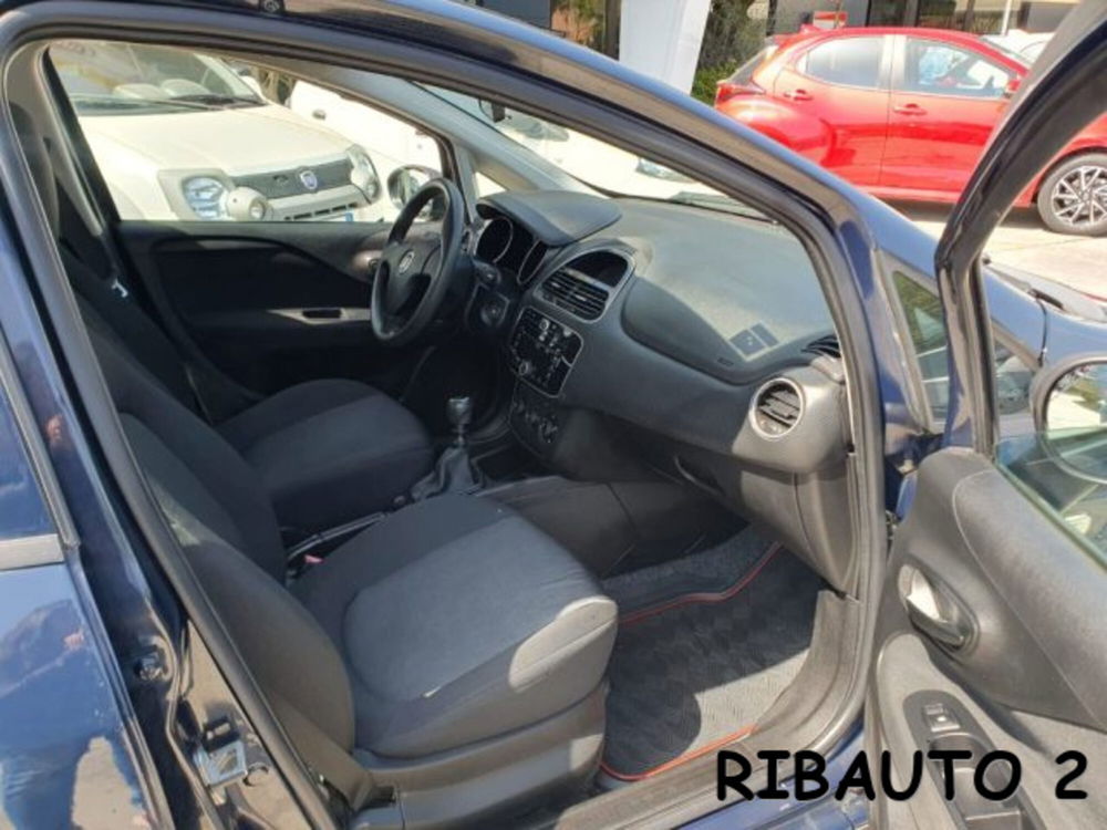 Fiat Punto usata a Cuneo (18)