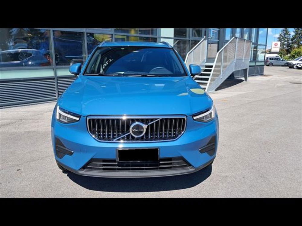 Volvo XC40 usata a Asti (2)