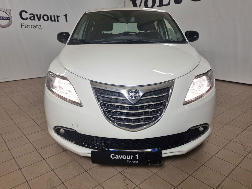 Lancia Ypsilon usata a Ferrara (3)