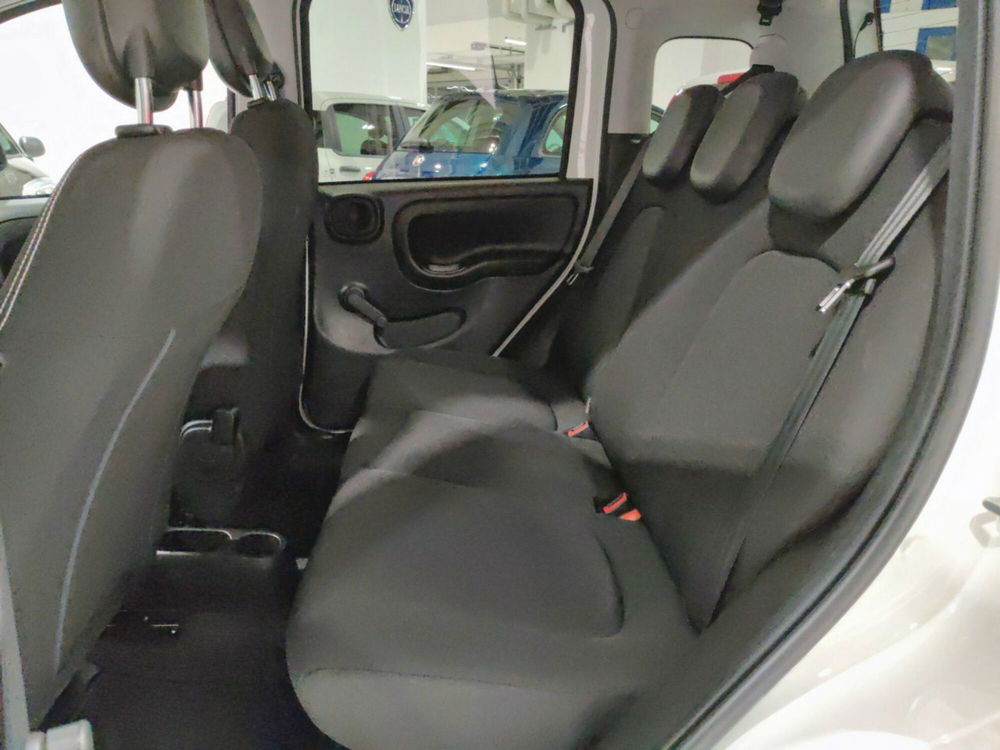 Fiat Panda Cross nuova a Pordenone (10)