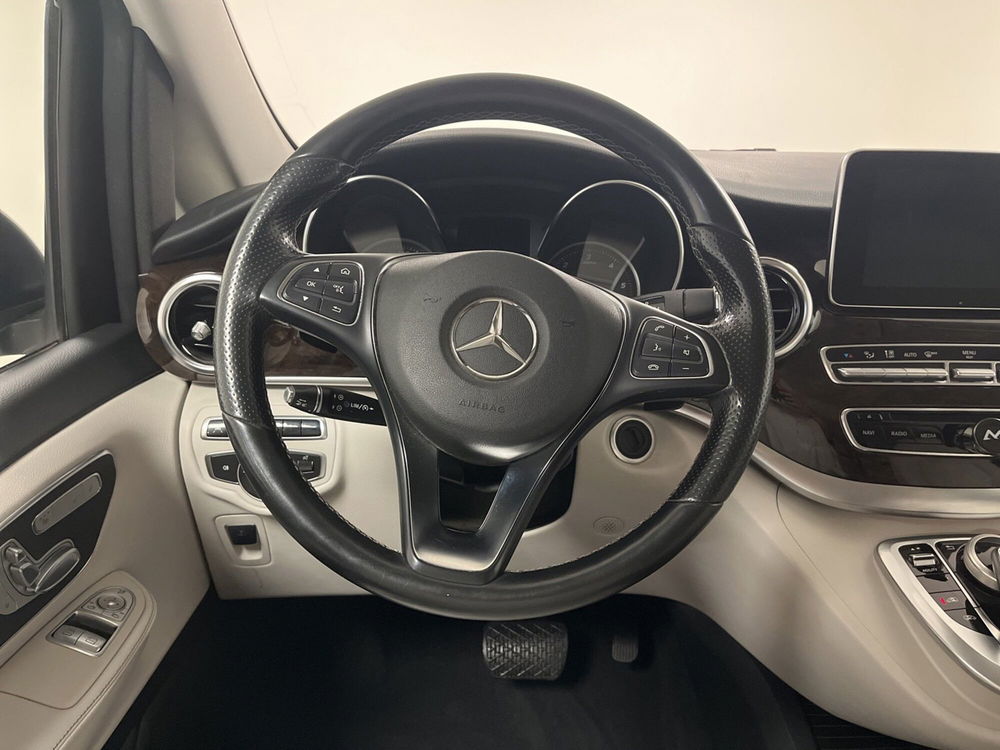 Mercedes-Benz Classe V usata a Milano (20)