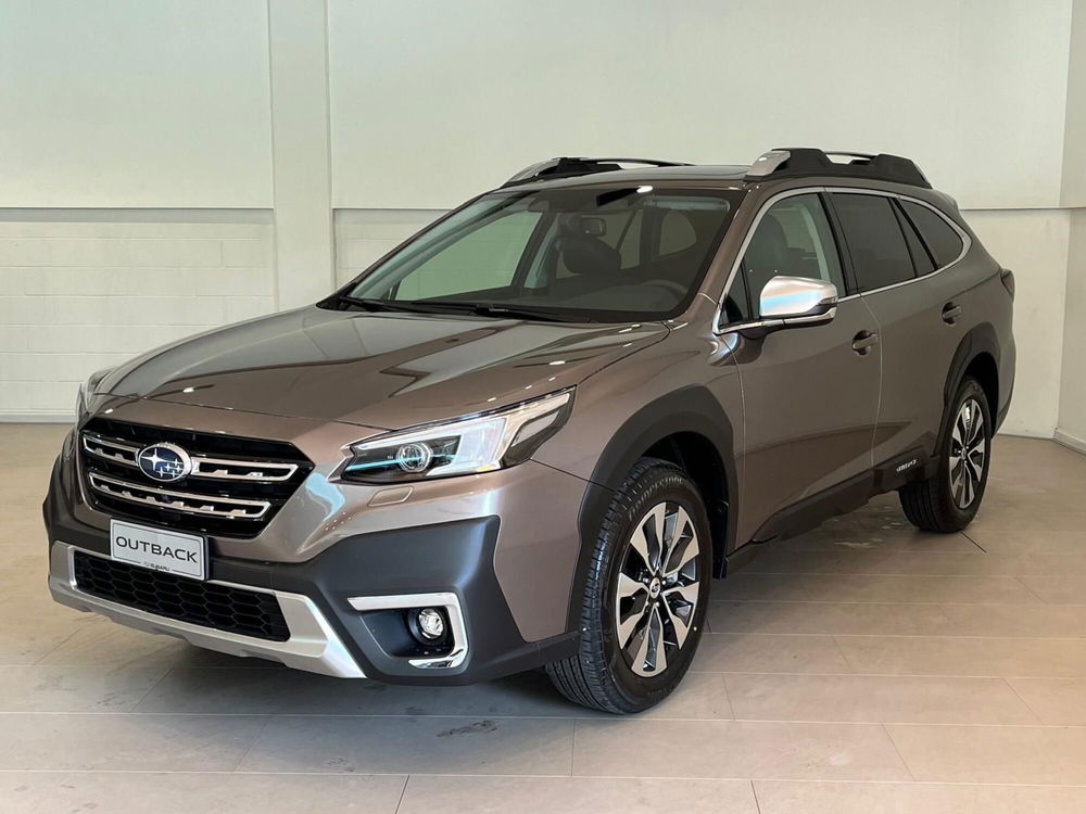 Subaru Outback nuova a Como