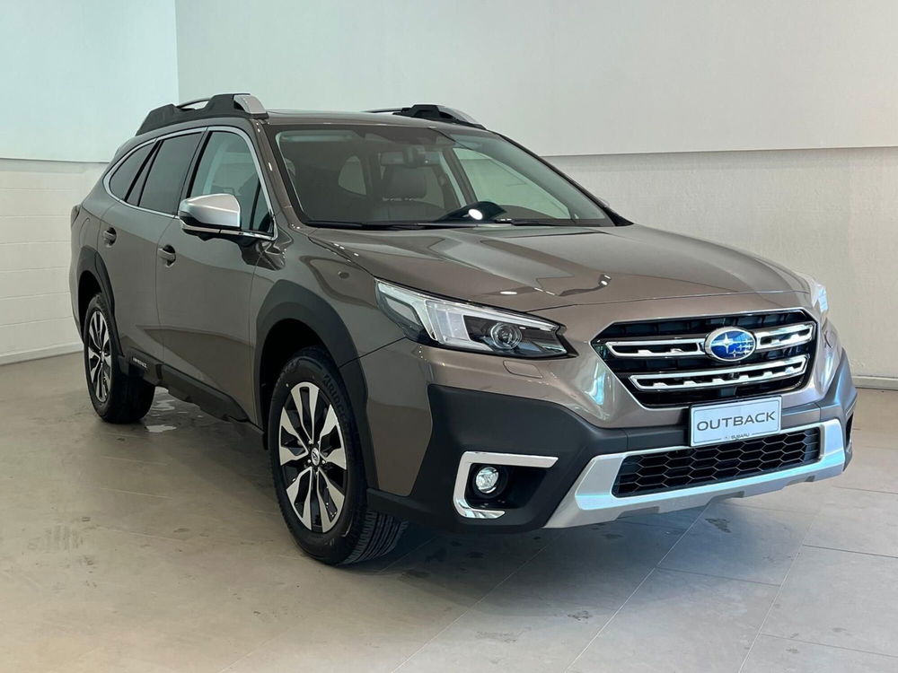 Subaru Outback nuova a Como (3)