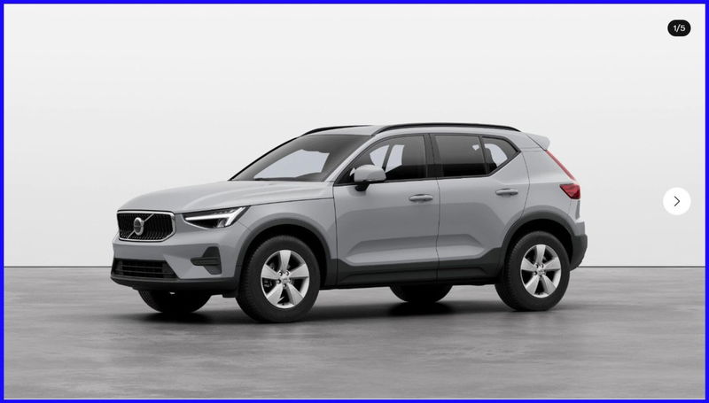 Volvo XC40 B3 automatico Essential  nuova a Milano