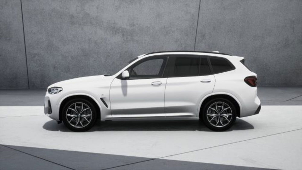 BMW X3 nuova a Modena (4)