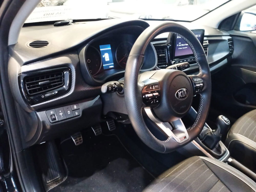 Kia Rio usata a Firenze (9)