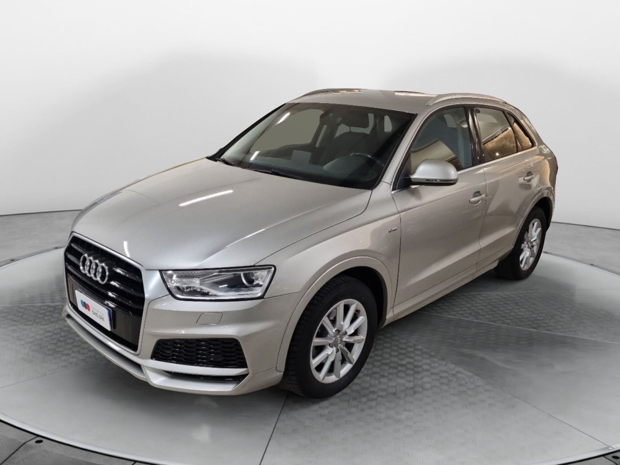 Audi Q3 2.0 TDI 120 CV Business  del 2017 usata a Firenze