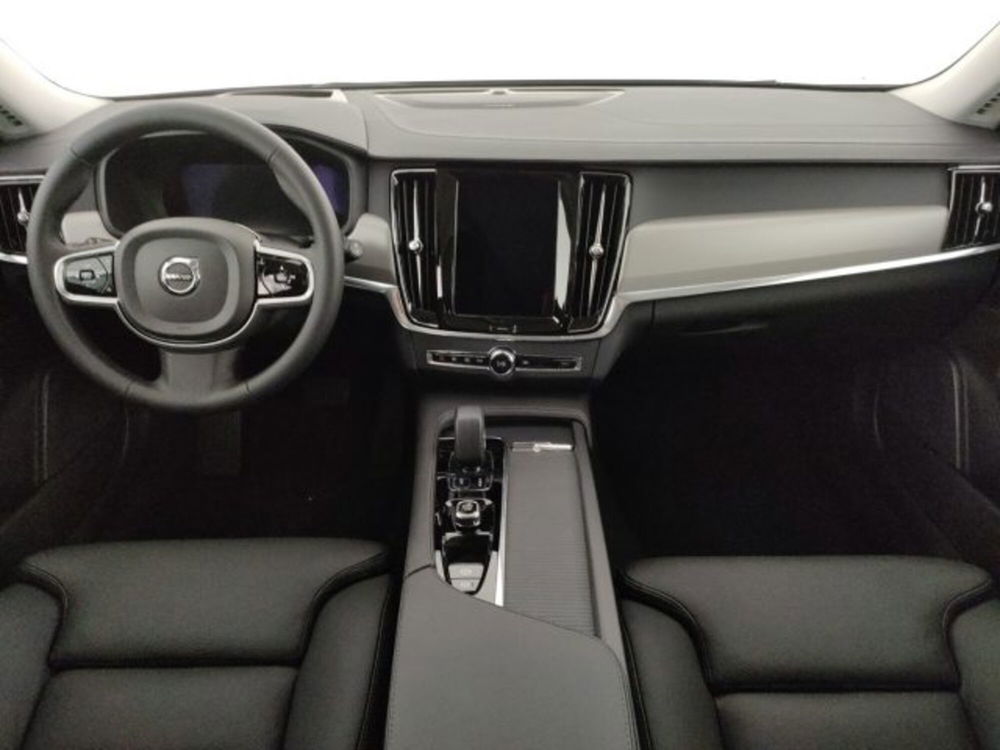 Volvo V90 nuova a Modena (12)