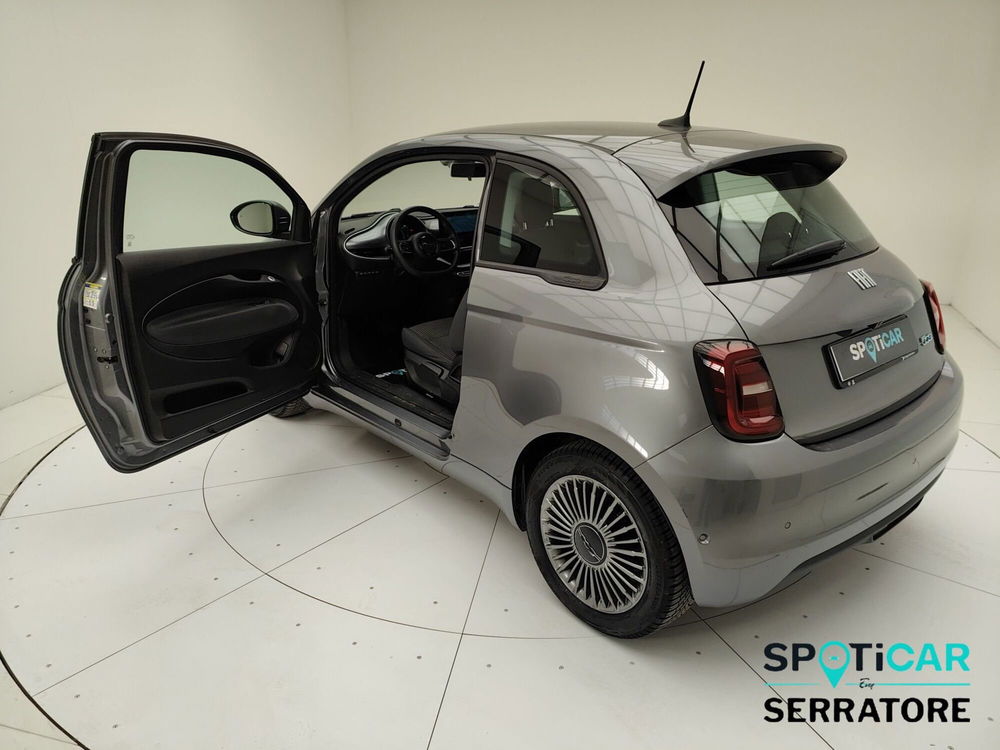 Fiat 500e usata a Como (6)