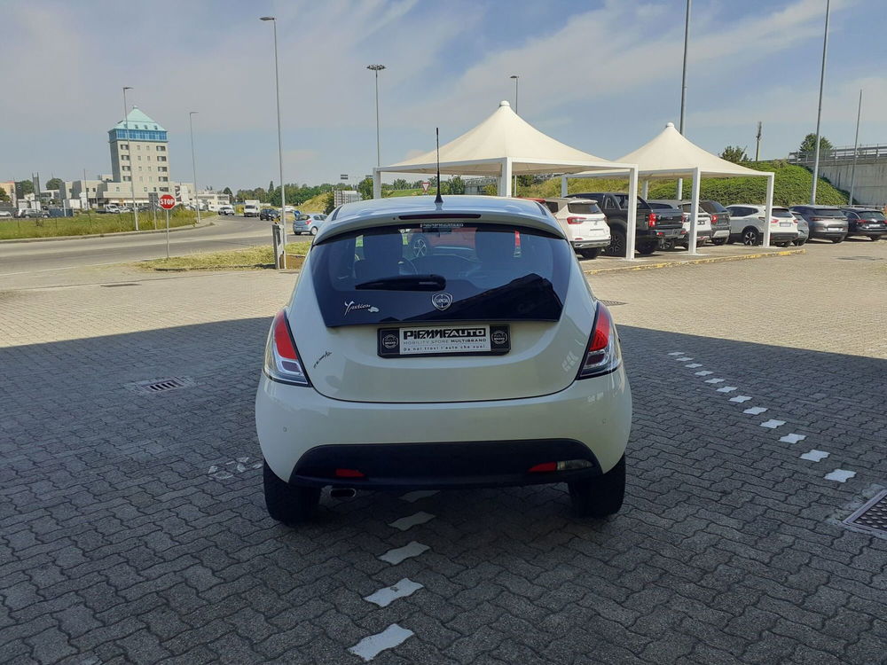 Lancia Ypsilon usata a Piacenza (6)