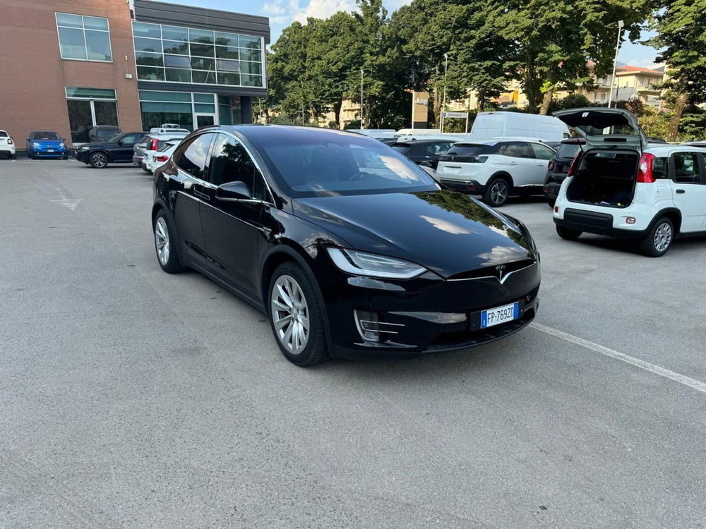 Tesla Model X usata a Salerno (2)