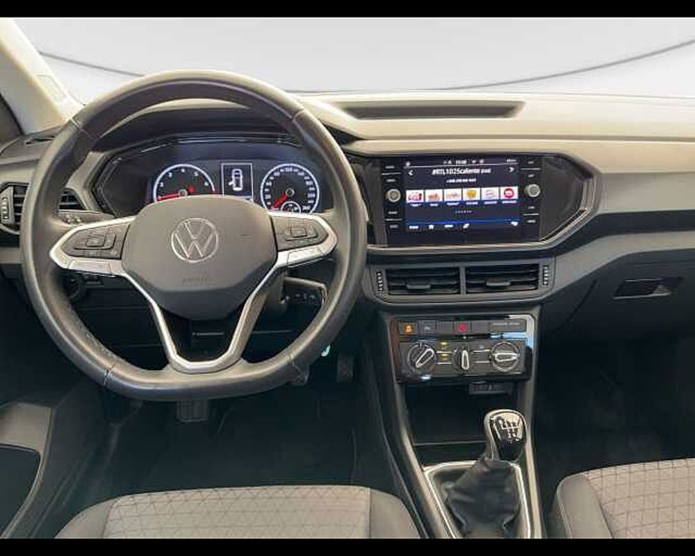 Volkswagen T-Cross usata a Roma (13)