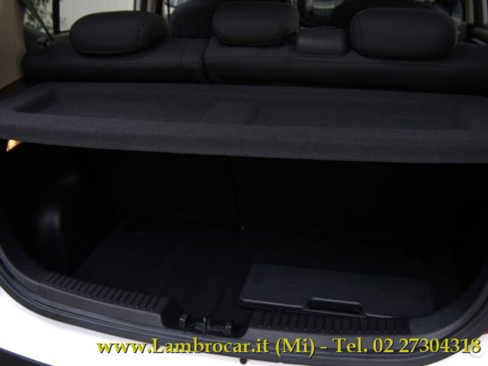 Hyundai i10 usata a Milano (14)