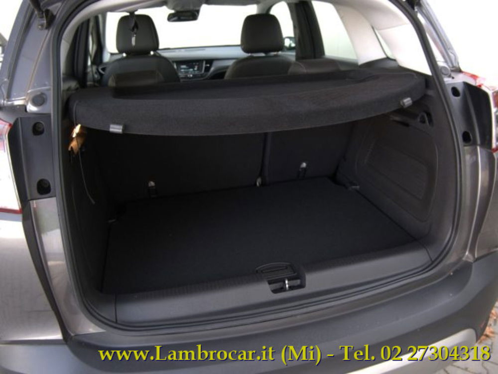 Opel Crossland X usata a Milano (14)