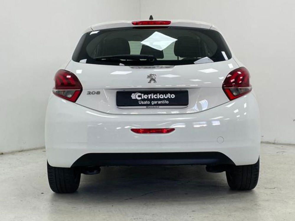 Peugeot 208 usata a Como (7)