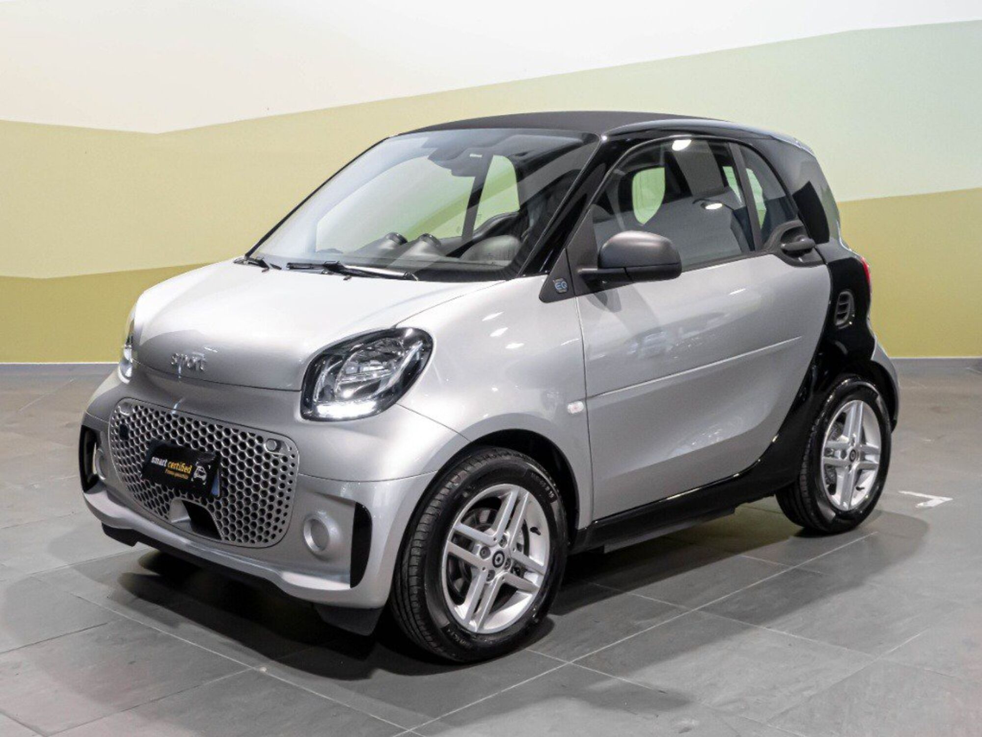 smart Fortwo Fortwo eq Pure 22kW del 2023 usata a Montecosaro