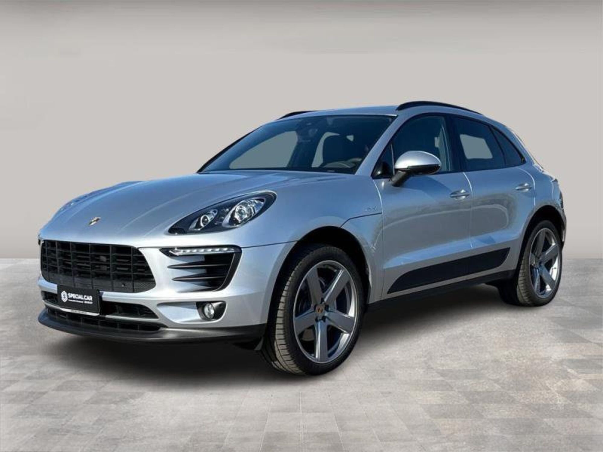 Porsche Macan S Diesel  del 2015 usata a Elmas