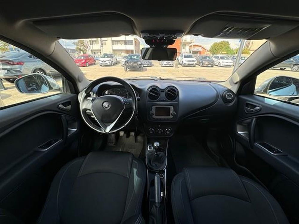 Alfa Romeo MiTo usata a Oristano (10)