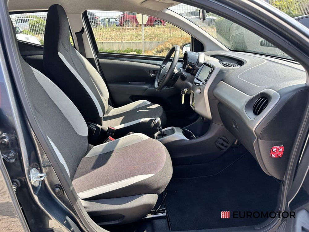 Toyota Aygo usata a Bari (15)