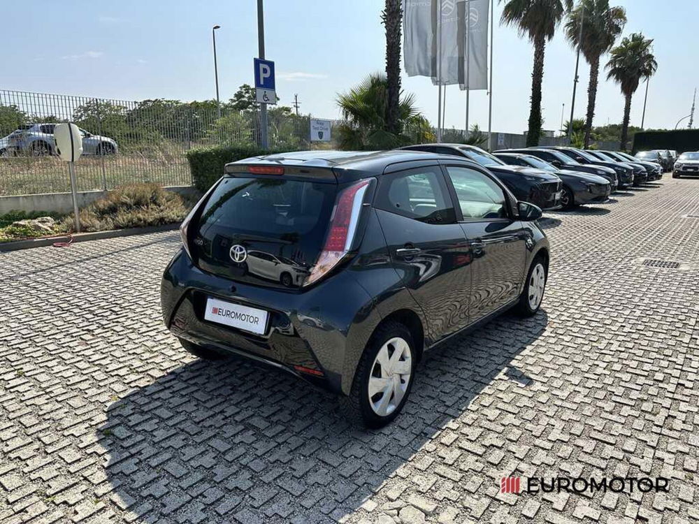 Toyota Aygo usata a Bari (5)