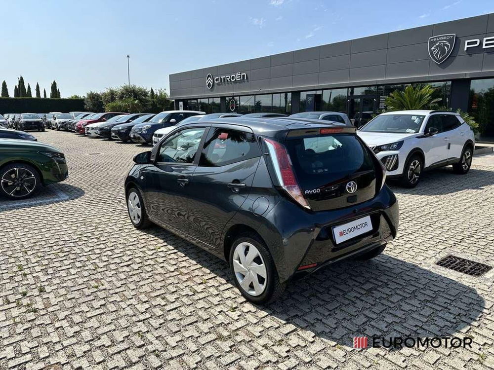 Toyota Aygo usata a Bari (7)