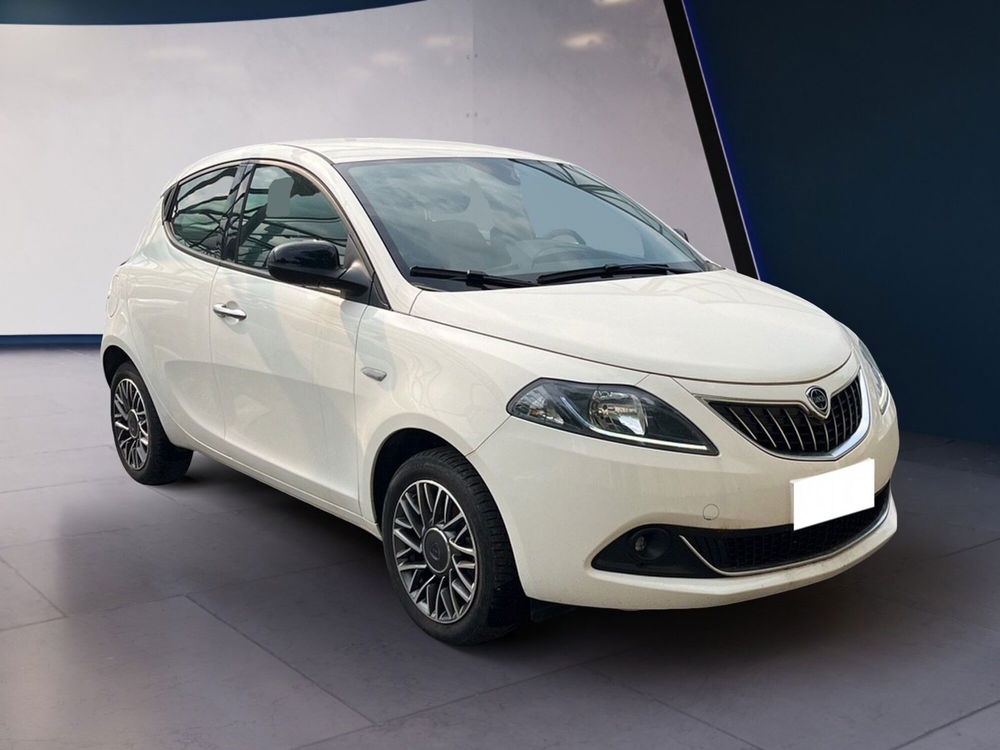 Lancia Ypsilon usata a Torino (3)