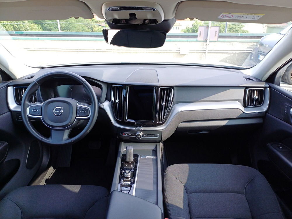 Volvo XC60 usata a Genova (9)