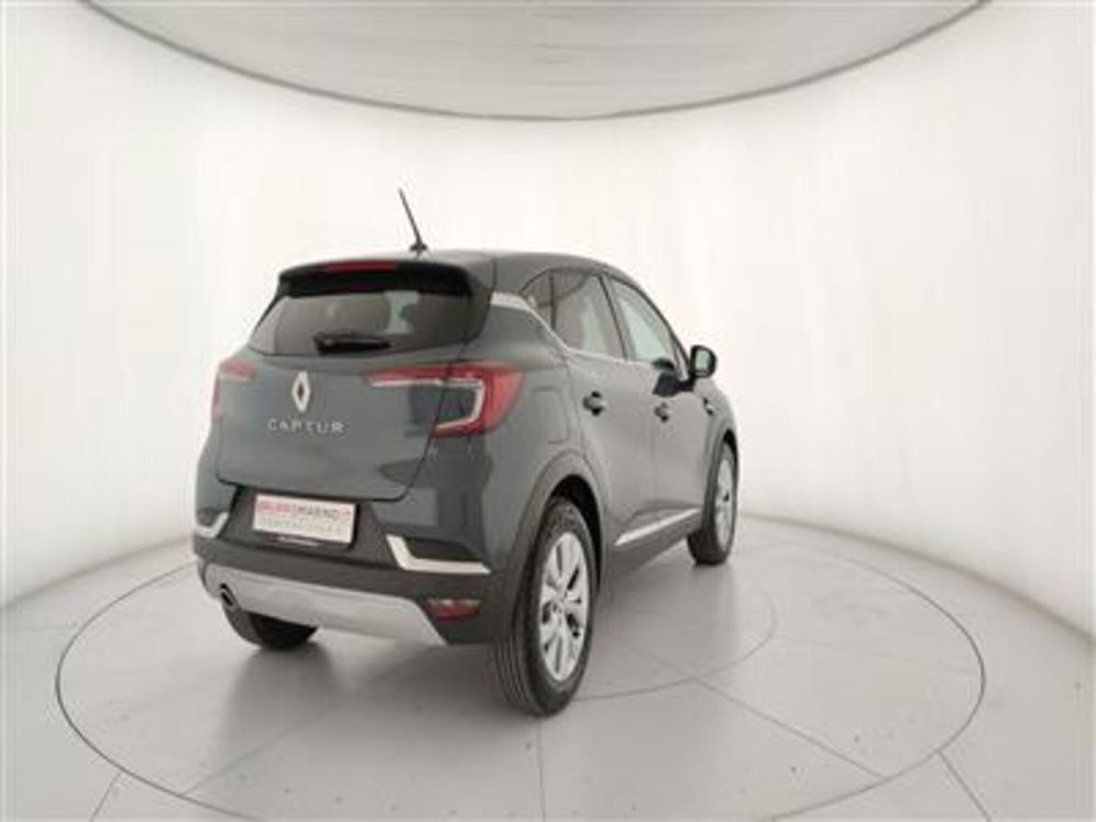 Renault Captur usata a Bari (7)